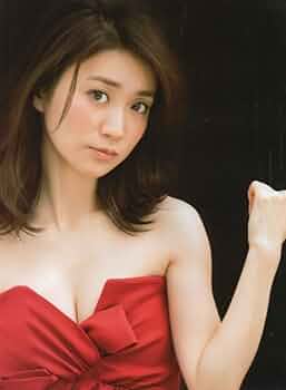 Amazon.co.jp: ..グラビア切り抜き 大島優子 「LOVE」 : おもちゃ